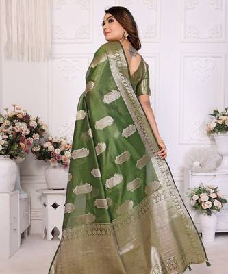 Green weaving soft organza saree with blouse 3