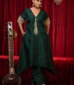 Green v-neck zari kurta with lace detail, side pocket & plazzo set