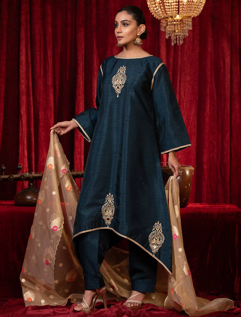 Electric blue zari work raw silk kurta set with side pockets, plazzo & organza dupatta