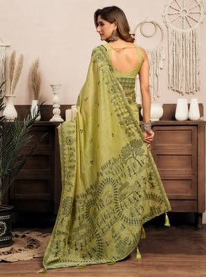 Luxury modal warli art saree with zhallar detailing  6.30m with blouse 3