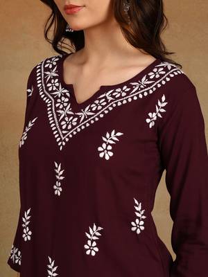 women ethnic motifs hand embroidered v-neck chikankari liva straight kurti 5