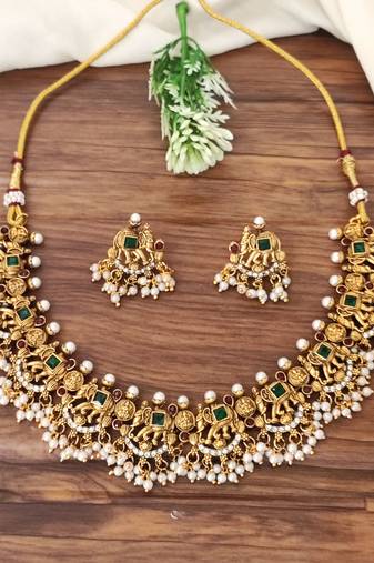 South indian temple jewellery necklace set with pearl drops