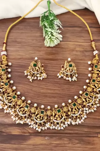 South indian temple jewellery necklace set with pearl drops