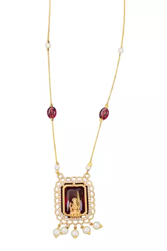 Temple style goddess pendant with red stone and pearls