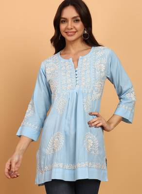 Hand embroidered lucknow chikankari a-line blue cotton kurti for women 1
