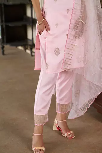 Silk blend pink casual wear embroidery work kurta set
