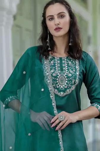 Silk blend green casual wear embroidery work kurta set