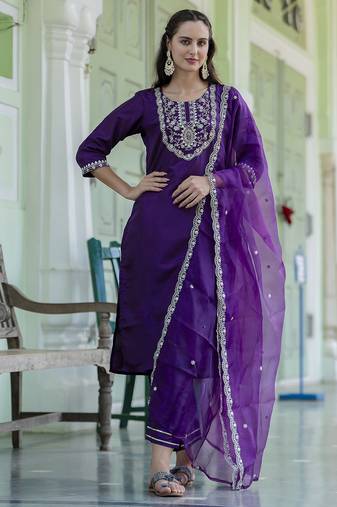 Silk blend violet casual wear embroidery work kurta set