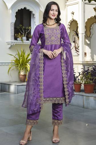 Silk blend purple casual wear embroidery work kurta set