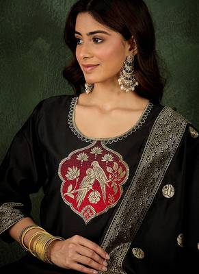 Silk blend black party wear banarasi woven work kurta set 2