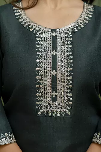Cotton blend dark green casual wear embroidery work kurta set