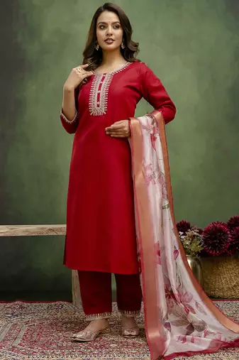 Cotton blend red casual wear embroidery work kurta set