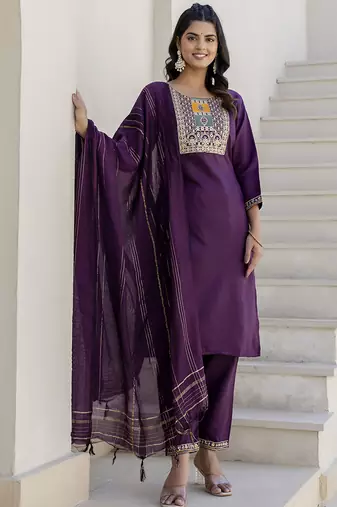 Cotton blend violet casual wear embroidery work kurta set