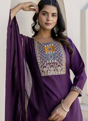 Cotton blend violet casual wear embroidery work kurta set 2