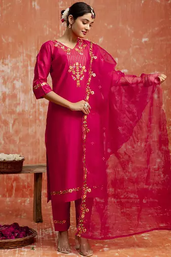 Viscose red casual wear embroidery work kurta set
