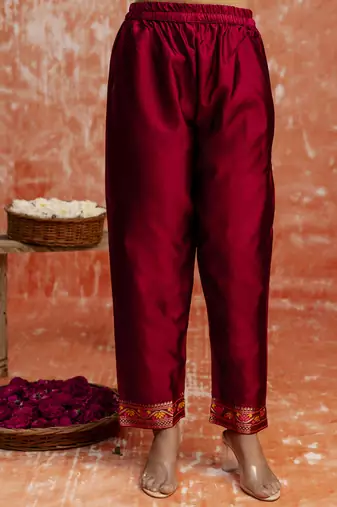 Cotton silk blend red casual wear embroidery work kurta set