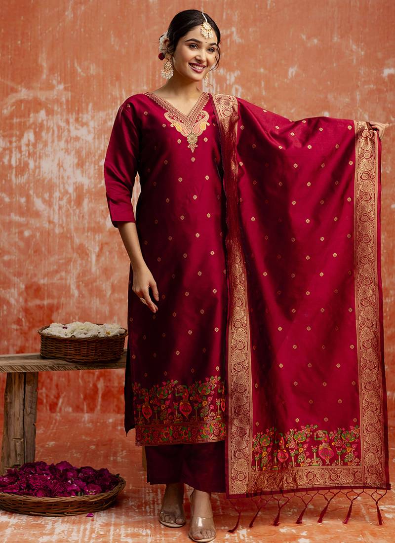 Cotton silk blend red party wear zari work kurta set