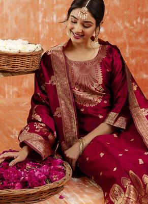 Cotton silk blend red party wear zari work kurta set 2