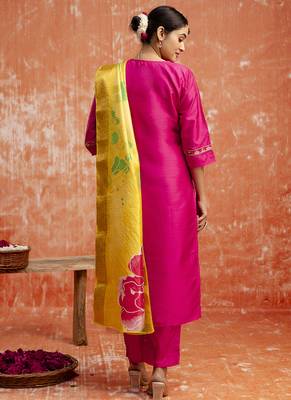 Silk blend rani pink festival wear embroidery work kurta set 2