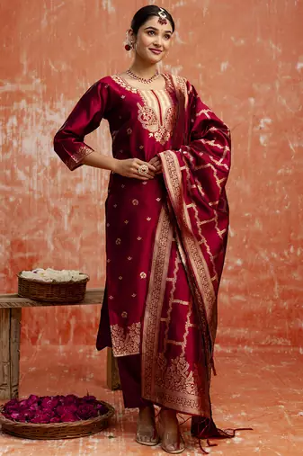 Cotton silk blend red party wear zari work kurta set