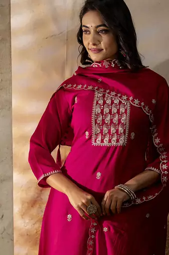 Silk blend pink party wear embroidery work kurta set