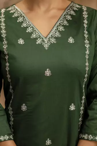 Silk blend dark green casual wear embroidery work kurta set