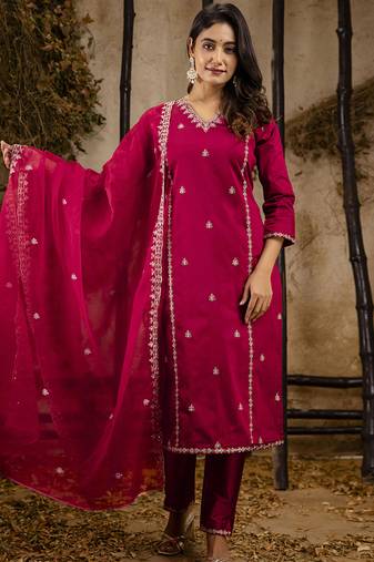 Silk blend pink casual wear embroidery work kurta set