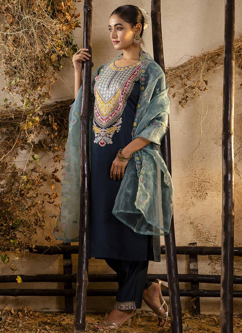 Viscose teal festival wear embroidery work kurta set