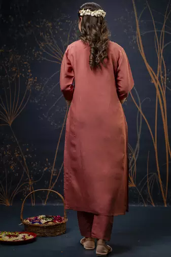 Silk blend peach party wear embroidery work kurta set