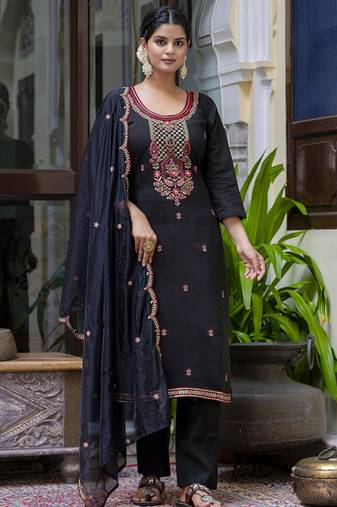 Silk blend black party wear embroidery work kurta set
