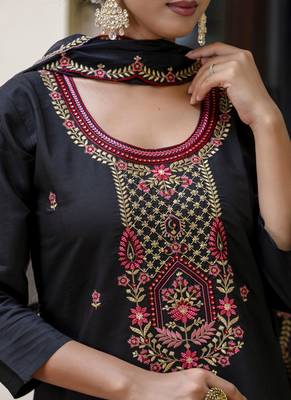 Silk blend black party wear embroidery work kurta set 2