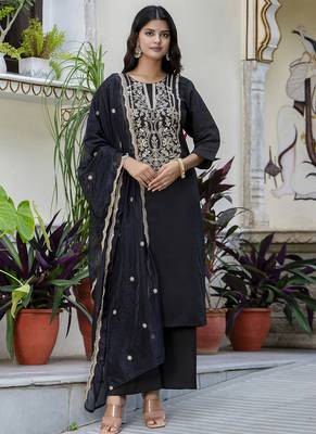 Silk blend black party wear embroidery work kurta set 1