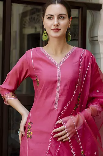 Viscose roman silk pink casual wear embroidery work kurta set
