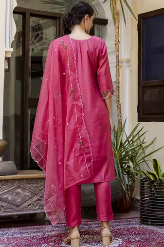Viscose roman silk pink casual wear embroidery work kurta set