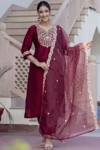 Silk blend maroon casual wear embroidery work kurta set