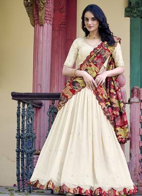 Cream Charm in Vichitra Silk Sequins Embroidery with Kalamkari Border 1