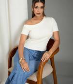 white cotton top with ribbed one shoulder style