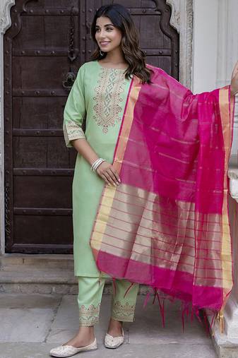 Cotton blend pista casual wear foil print work kurta set