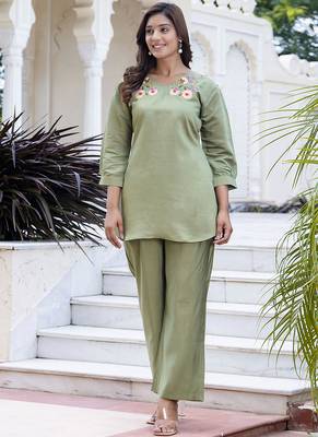 Silk blend pista casual wear hand work kurta set 1