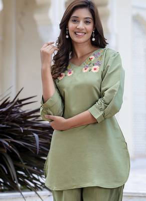 Silk blend pista casual wear hand work kurta set 4