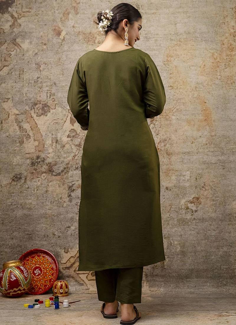 Silk blend mehendi party wear embroidery work kurta set