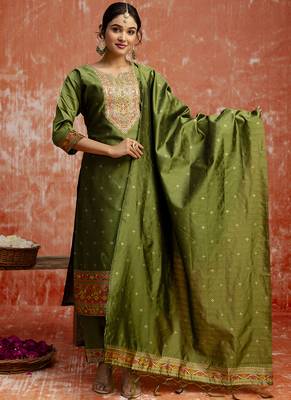 Cotton silk blend mehendi casual wear embroidery work kurta set 1