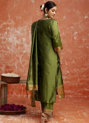 Cotton silk blend mehendi casual wear embroidery work kurta set 3