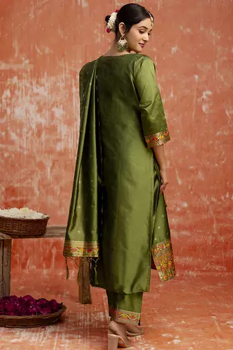 Cotton silk blend mehendi casual wear embroidery work kurta set