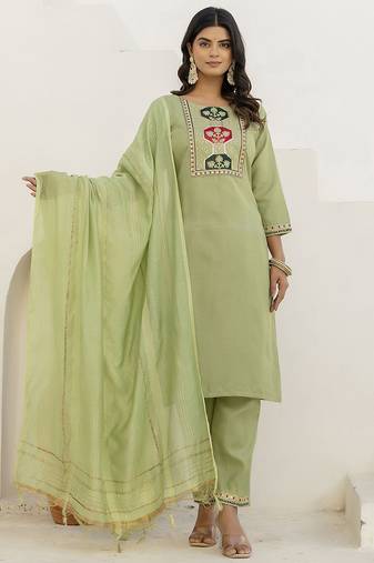 Cotton blend pista casual wear embroidery work kurta set