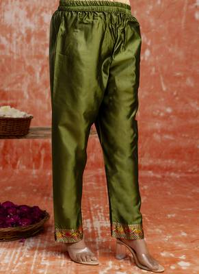 Cotton silk blend mehendi casual wear embroidery work kurta set 4