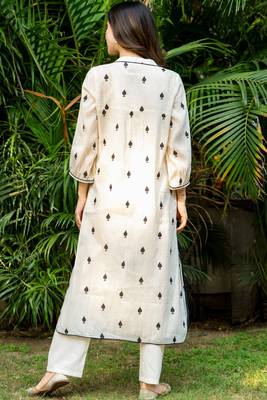 White emboridered cotton straight kurta set 5