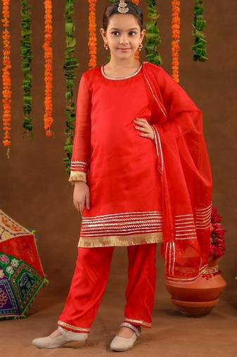Red Rangrez Suit Se