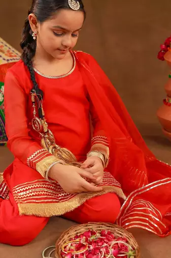Red Rangrez Suit Se