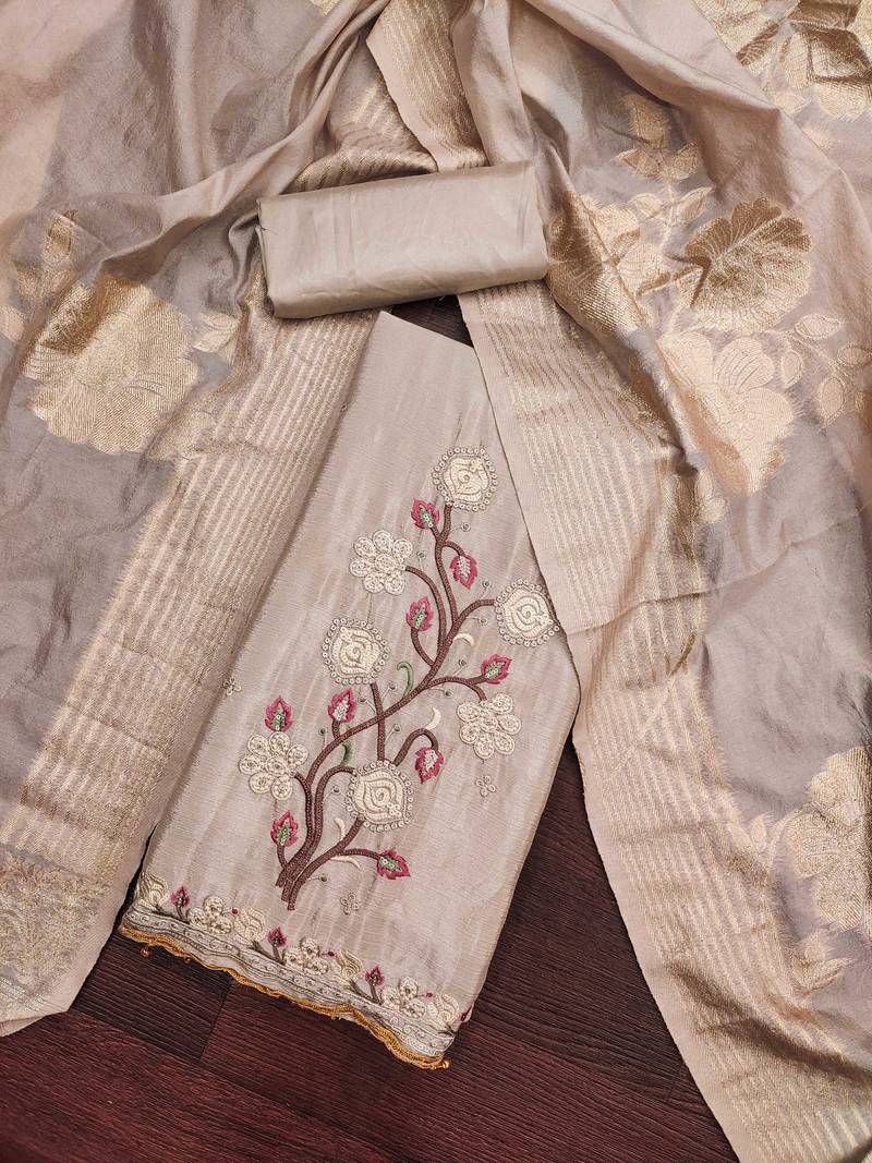 Women grey chinon silk  dress material with dupatta